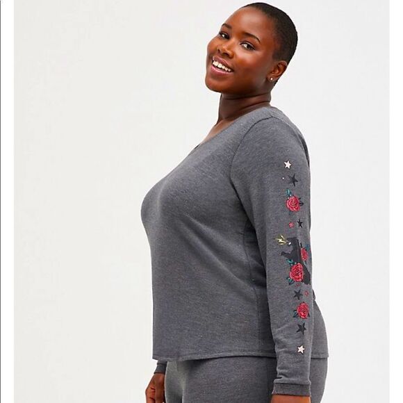 TORRID LONG SLEEVE SLEEP TEE - DREAM FLEECE - Picture 1 of 5